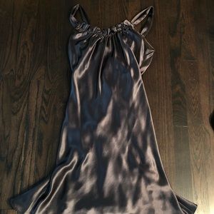 stunning Vera Wang silky dress